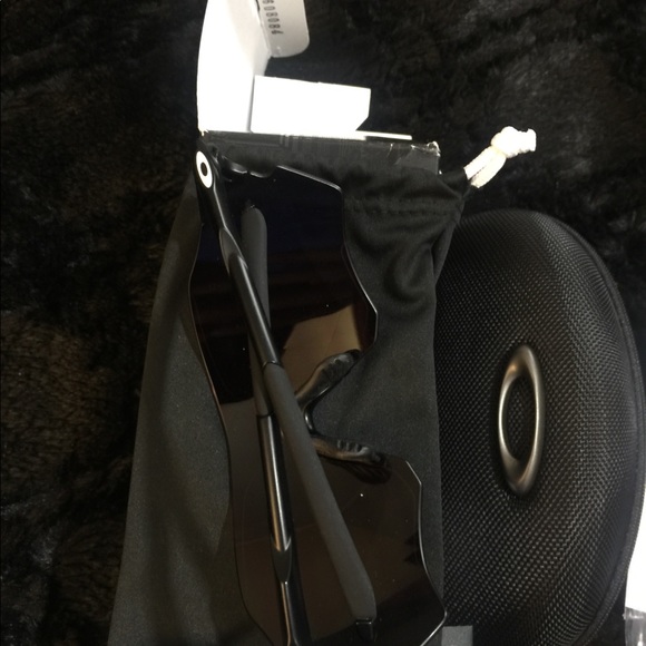 (SOLD)New Oakley EVZero Path Sunglasses - Picture 3 of 5